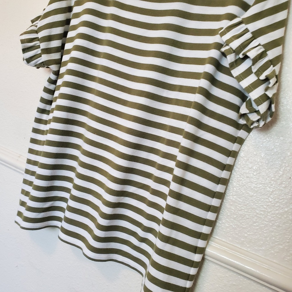 Jane + Delancey Olive Green White Striped Ruffle Sleeve Knit Top XL - Picture 3 of 13